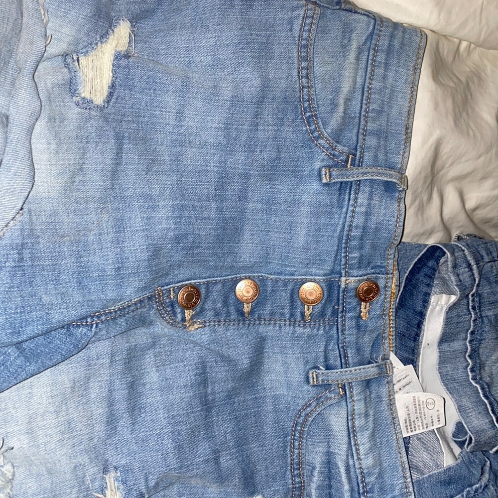 ABERCOMBIE FIT JEAN SHORTS